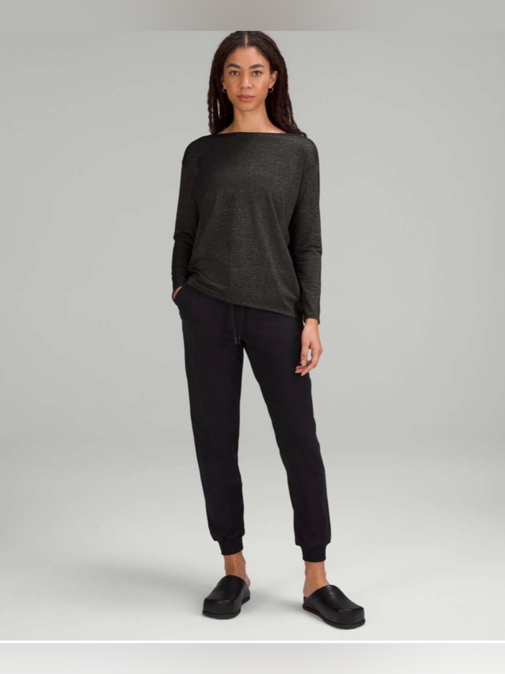 547 Lululemon Back In Action Long Sleeve Shirt Spark Black Metallic Shimmer